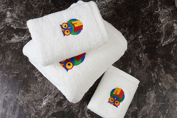 Hotel towels wholesale,hotel linen suppliers,white cotton  towel